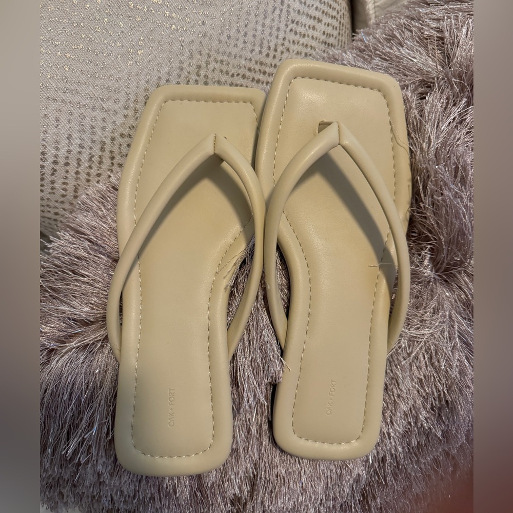 Oak + Fort Butter Square Toe Sandals